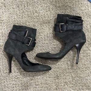 Icône Italian Suede Buckle Ankle Boot Heels in Grey